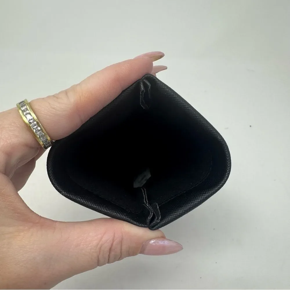 QUAY AUSTRALIA | Black Eyewear Pouch for Sunglasses
